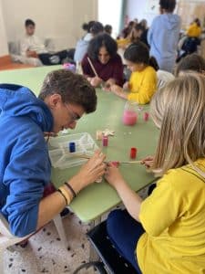 Πόρτα ανοιχτή(1)