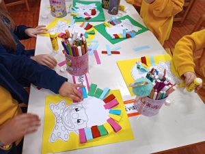 ΑΠΟΚΡΙΕΣ ΣΤΟ ΝΗΠΙΑΓΩΓΕΙΟ(9)