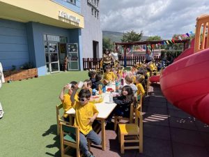 Παραδοσιακοί Χοροί στο Νηπιαγωγείο!(5)