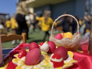 Παραδοσιακοί Χοροί στο Νηπιαγωγείο!(7)