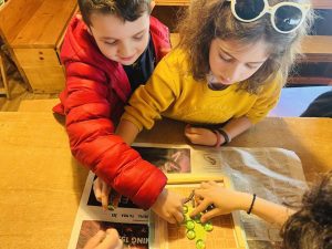 Για…“Ένα τσαμπί Σταφύλι”…(3)