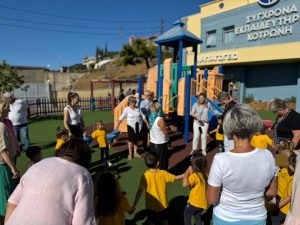 ΧΡΟΝΙΑ ΠΟΛΛΑ ΠΑΠΠΟΥ ΚΑΙ ΓΙΑΓΙΑ(2)