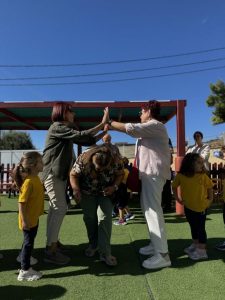 ΧΡΟΝΙΑ ΠΟΛΛΑ ΠΑΠΠΟΥ ΚΑΙ ΓΙΑΓΙΑ(7)