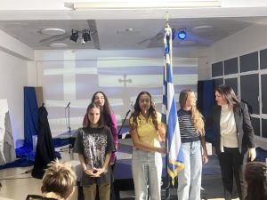 Τη Ρωμιοσύνη μην την κλαις.... (1)