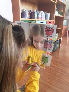 Το τερατάκι των χρωμάτων μας ξυπνάει συναισθήματα(1)