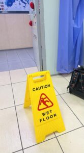 Posters, αφισοκολλήσεις…του Φεγγαριού εξερευνήσεις!!!!(3)