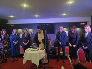 Κοπή Πρωτοχρονιάτικης Βασιλόπιτας(4)