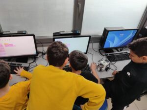 Οι Εκπαιδευτικοί Όμιλοι στο Δημοτικό μας(7)