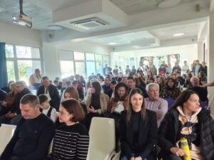 Μια ξεχωριστή σχολική εορτή(18)