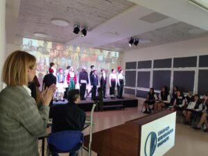 Μια ξεχωριστή σχολική εορτή(4)