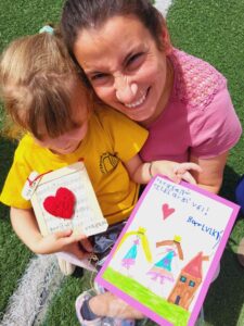 Μοιράζεις Απλόχερα(27)