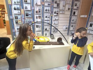 Η επικοινωνία...