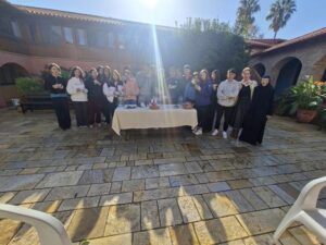 Επίσκεψη στη Μονή