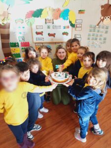 Μια πίτα γεμάτη ευχές