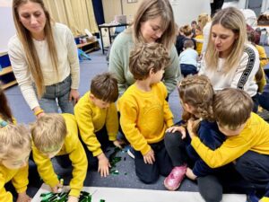 Πιάσε ένα βιβλίο...