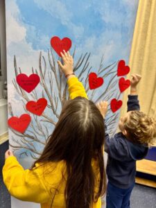 Πιάσε ένα βιβλίο...