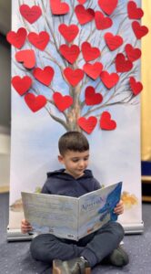 Πιάσε ένα βιβλίο...