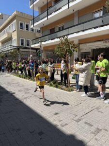 Τρέχοντας...