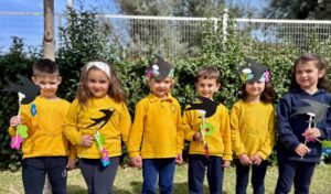 Χελιδόνι πέταξε