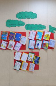 Γιορτάζοντας...