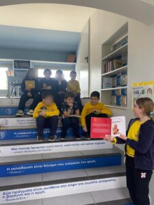 Γιορτάζοντας...