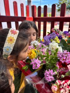 Κάθε Άνοιξη