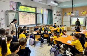 Μεγαλώνουμε