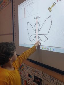 Μεγαλώνουμε008